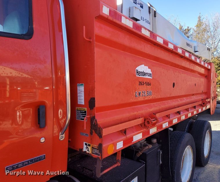 image for item DG5374 2005 Sterling LT7501  dump truck