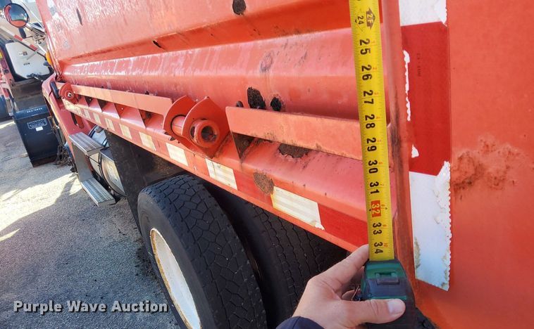 image for item DG5374 2005 Sterling LT7501  dump truck