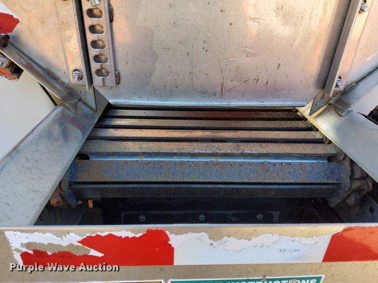 image for item DG5374 2005 Sterling LT7501  dump truck