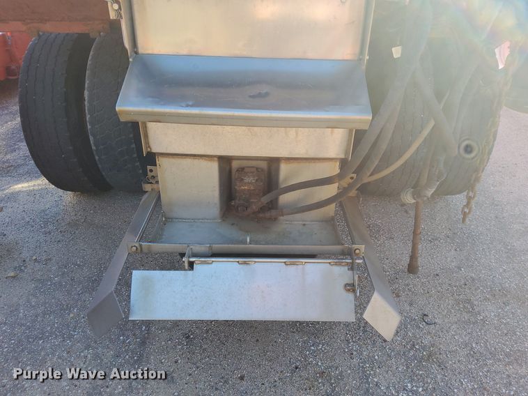 image for item DG5374 2005 Sterling LT7501  dump truck