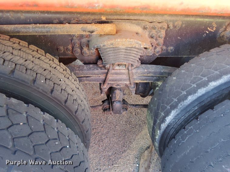 image for item DG5374 2005 Sterling LT7501  dump truck