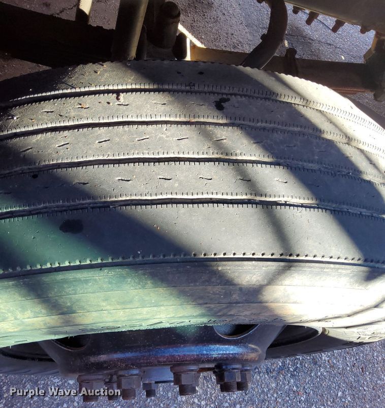 image for item DG5374 2005 Sterling LT7501  dump truck