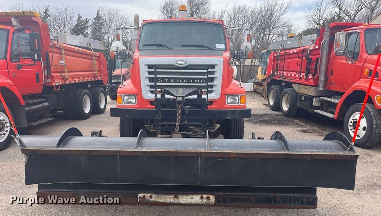 image for item DG5375 2003 Sterling LT7501  dump truck