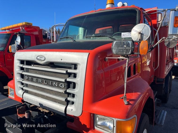 image for item DG5375 2003 Sterling LT7501  dump truck