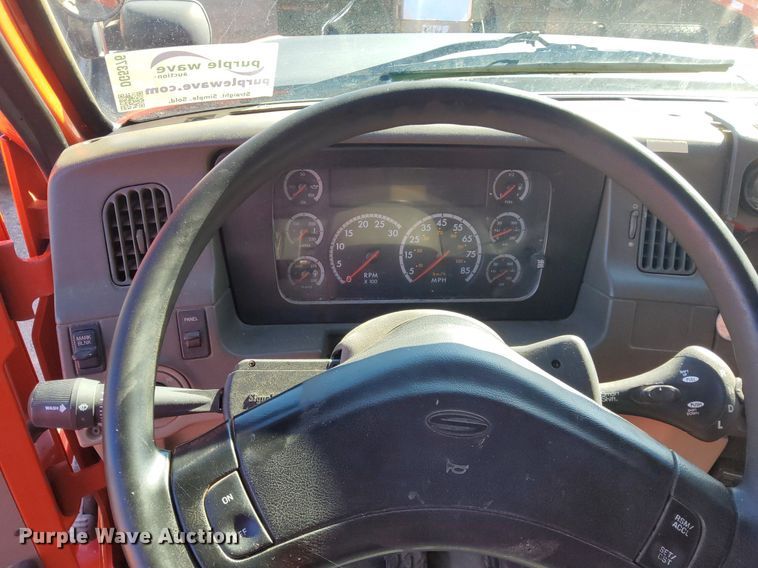 image for item DG5376 2003 Sterling LT7501  dump truck