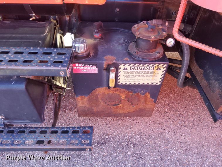 image for item DG5376 2003 Sterling LT7501  dump truck