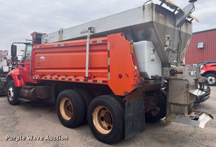 image for item DG5377 2007 International 7400  dump truck