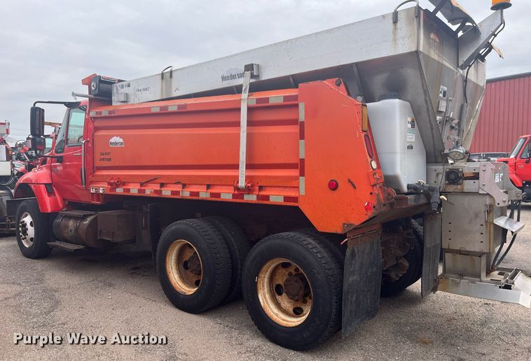 image for item DG5377 2007 International 7400  dump truck