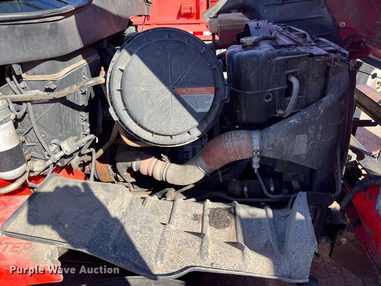 image for item DG5377 2007 International 7400  dump truck