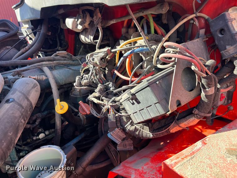 image for item DG5377 2007 International 7400  dump truck