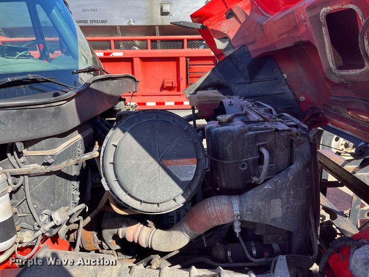 image for item DG5377 2007 International 7400  dump truck