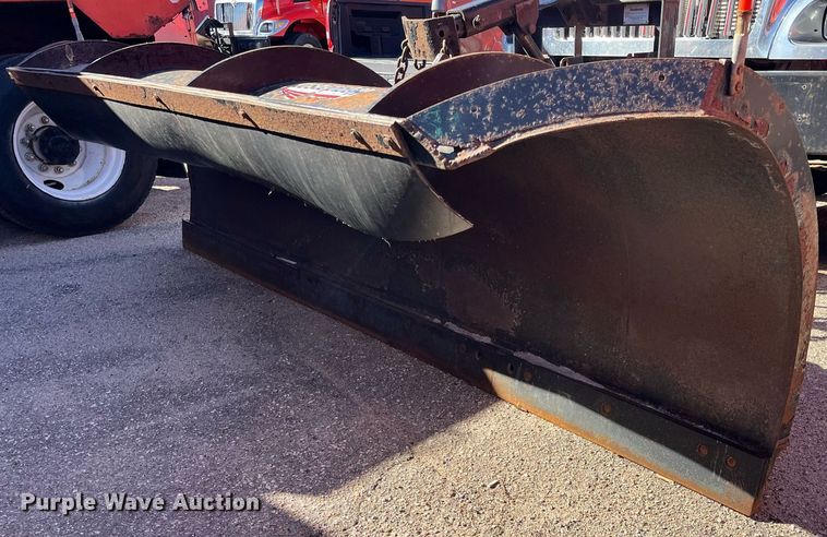 image for item DG5377 2007 International 7400  dump truck