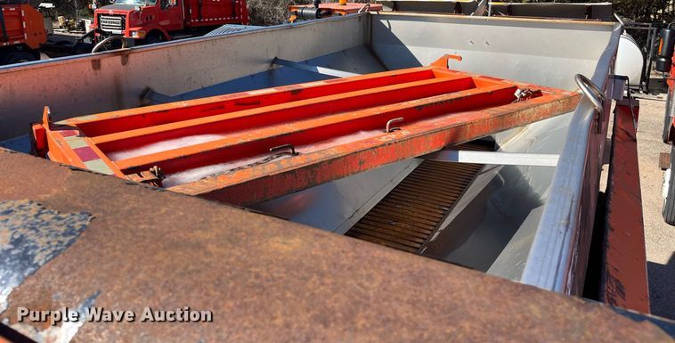 image for item DG5377 2007 International 7400  dump truck