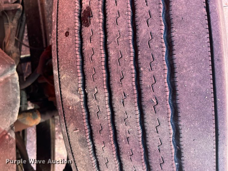 image for item DG5377 2007 International 7400  dump truck