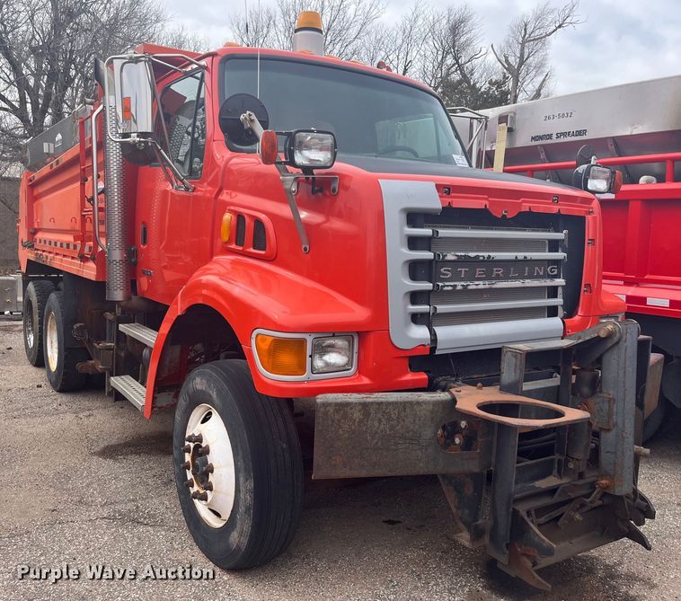image for item DG5378 2005 Sterling LT7500  dump truck