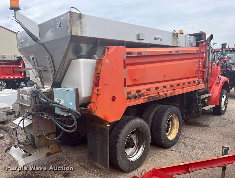 image for item DG5378 2005 Sterling LT7500  dump truck