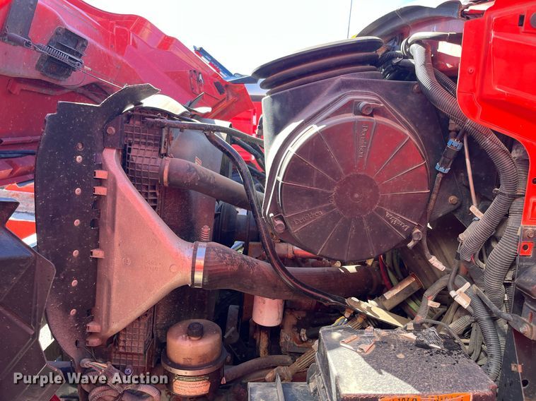 image for item DG5378 2005 Sterling LT7500  dump truck