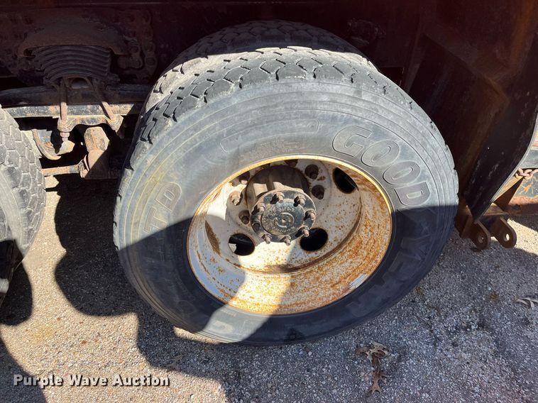 image for item DG5378 2005 Sterling LT7500  dump truck