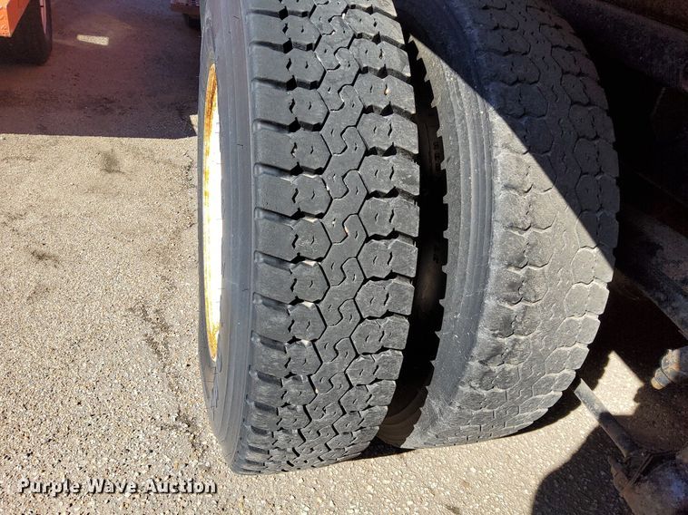 image for item DG5379 2003 Sterling LT7501  dump truck