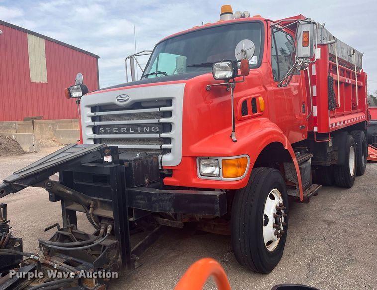 image for item DG5380 2003 Sterling LT7501  dump truck