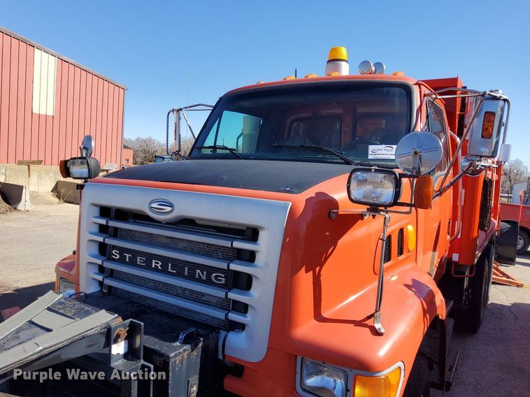 image for item DG5380 2003 Sterling LT7501  dump truck