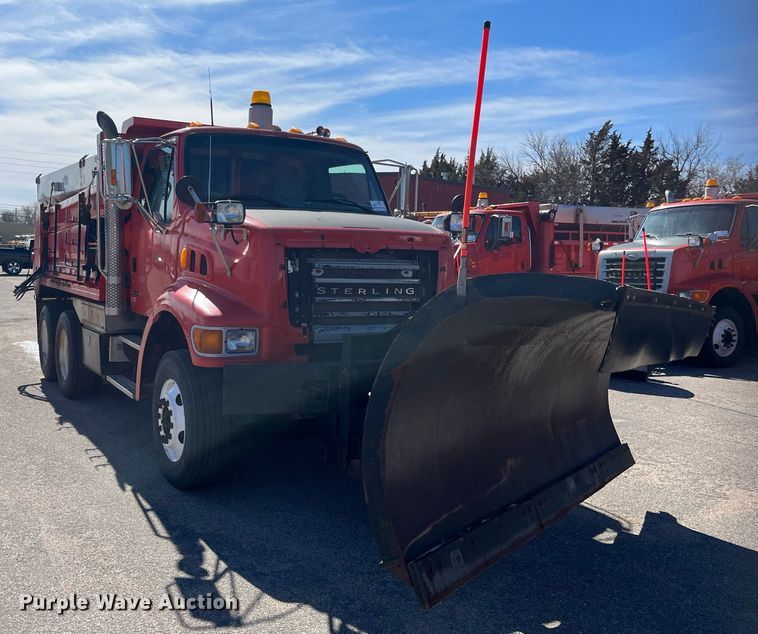 image for item DG5381 2006 Sterling LT7500  dump truck