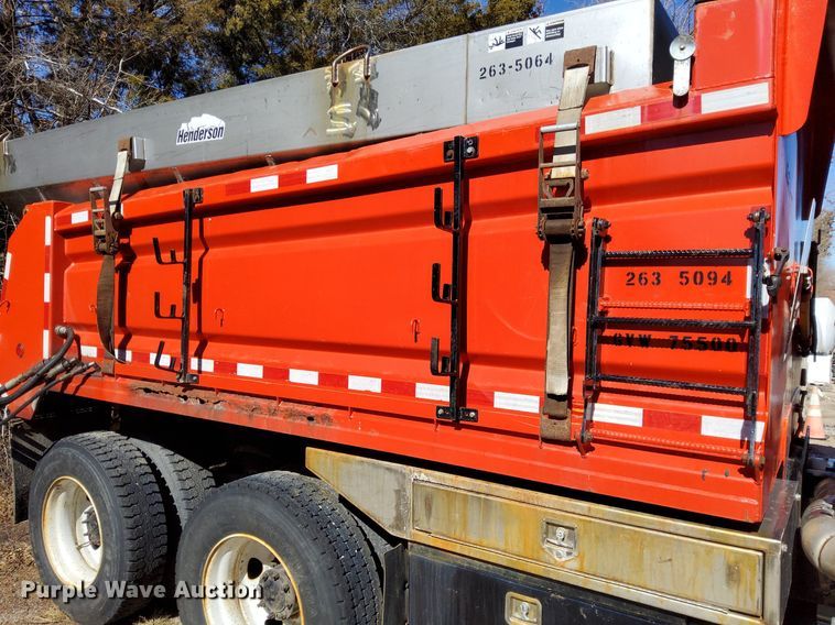 image for item DG5381 2006 Sterling LT7500  dump truck