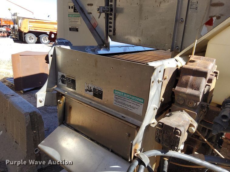 image for item DG5381 2006 Sterling LT7500  dump truck