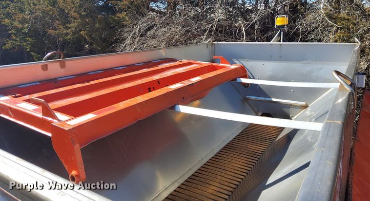 image for item DG5381 2006 Sterling LT7500  dump truck