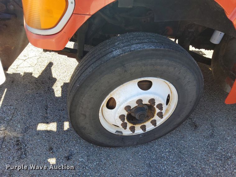 image for item DG5381 2006 Sterling LT7500  dump truck