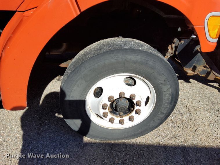 image for item DG5381 2006 Sterling LT7500  dump truck