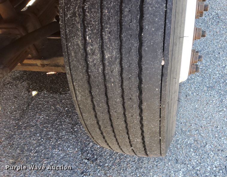 image for item DG5381 2006 Sterling LT7500  dump truck