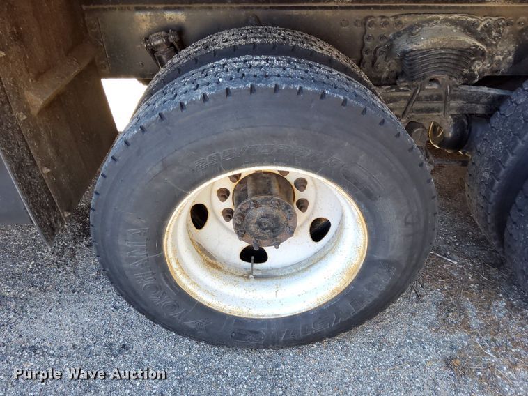 image for item DG5381 2006 Sterling LT7500  dump truck