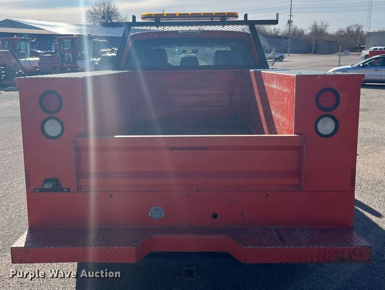 image for item DG5382 2011 Ford F250 Super Duty  Crew Cab utility bed pickup truck