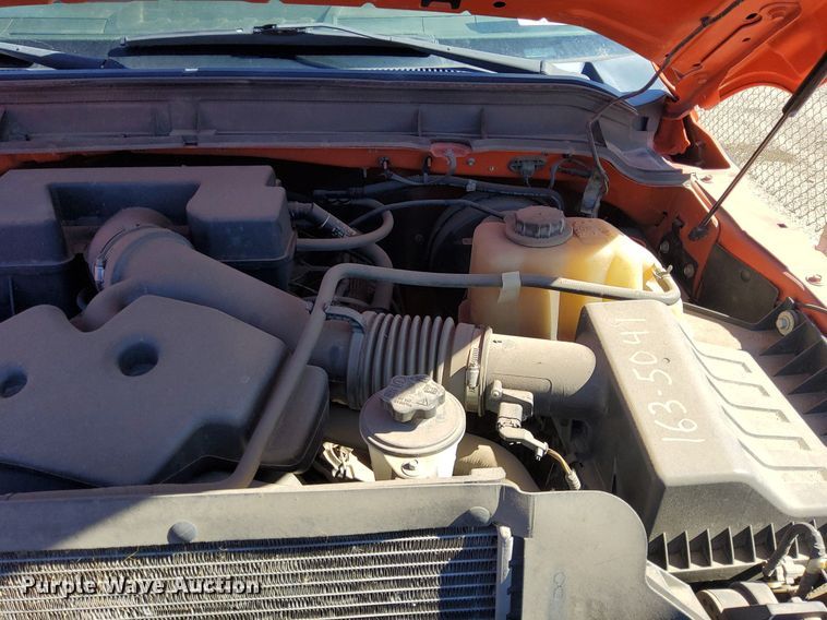 image for item DG5382 2011 Ford F250 Super Duty  Crew Cab utility bed pickup truck