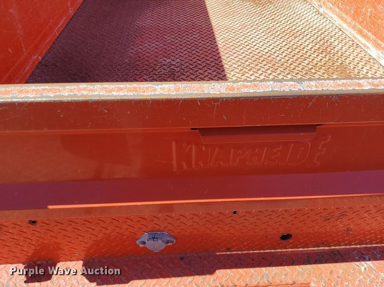 image for item DG5382 2011 Ford F250 Super Duty  Crew Cab utility bed pickup truck