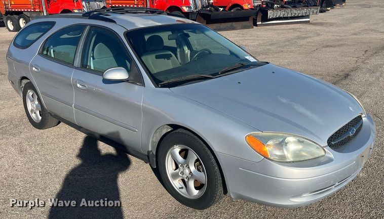 image for item DG5383 2003 Ford Taurus Wagon SE