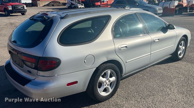 image for item DG5383 2003 Ford Taurus Wagon SE