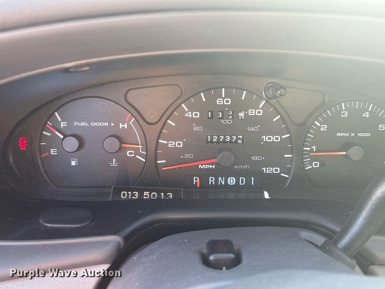 image for item DG5383 2003 Ford Taurus Wagon SE