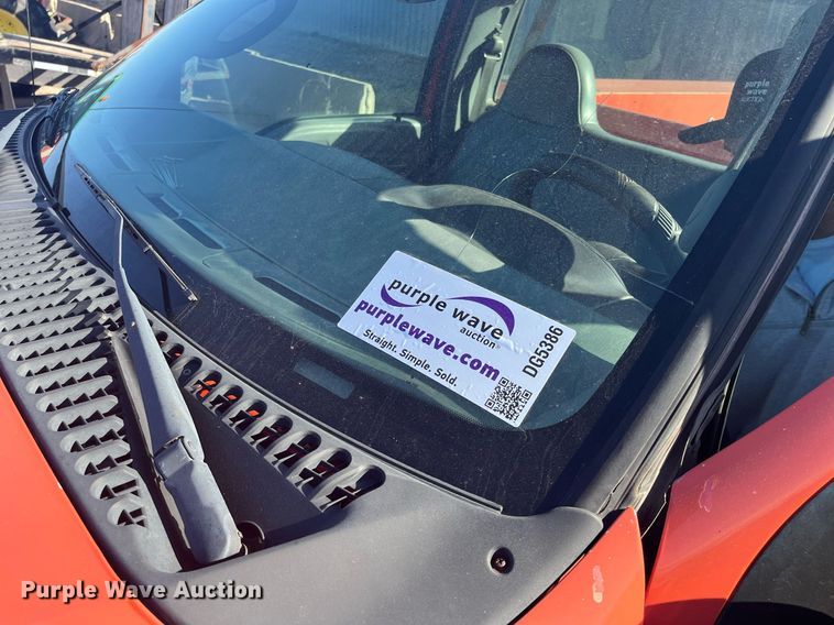 image for item DG5386 2006 Ford F250 Super Duty  utility bed pickup truck