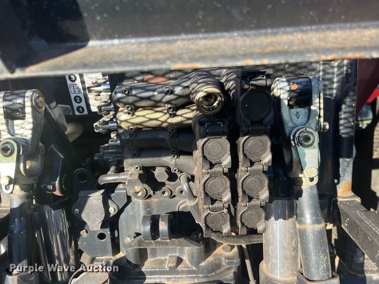 image for item DG5388 2004 Case IH MXU100  tractor