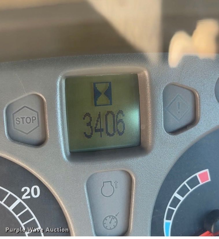 image for item DG5388 2004 Case IH MXU100  tractor