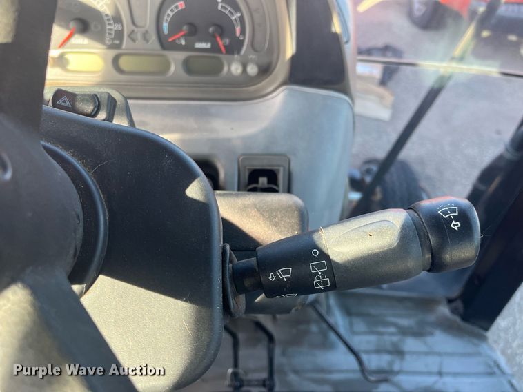 image for item DG5388 2004 Case IH MXU100  tractor