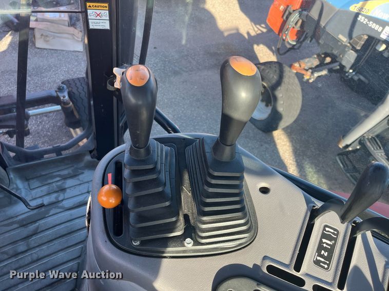 image for item DG5388 2004 Case IH MXU100  tractor