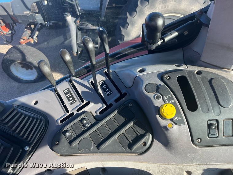 image for item DG5388 2004 Case IH MXU100  tractor