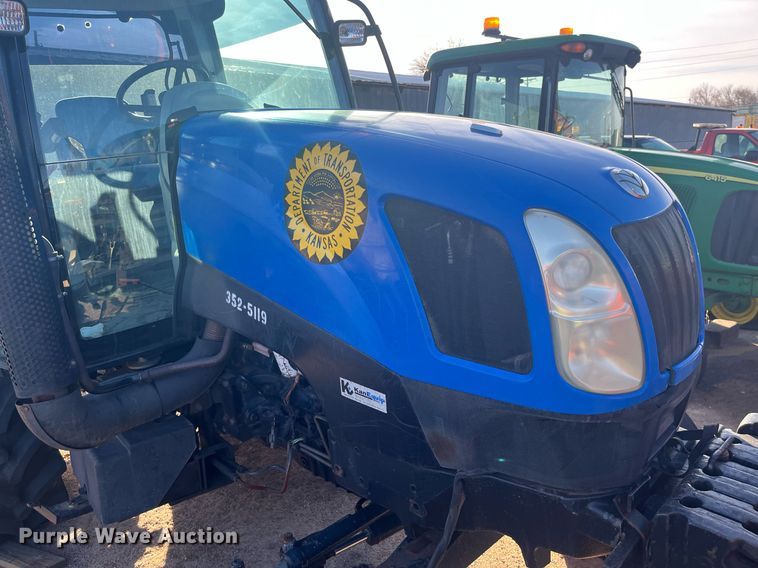 image for item DG5389 2009 New Holland T6020  tractor