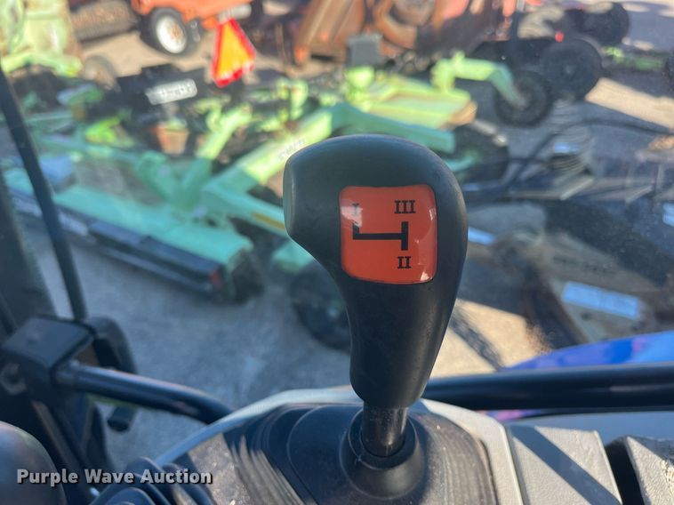 image for item DG5389 2009 New Holland T6020  tractor