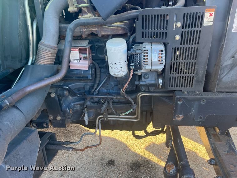 image for item DG5389 2009 New Holland T6020  tractor