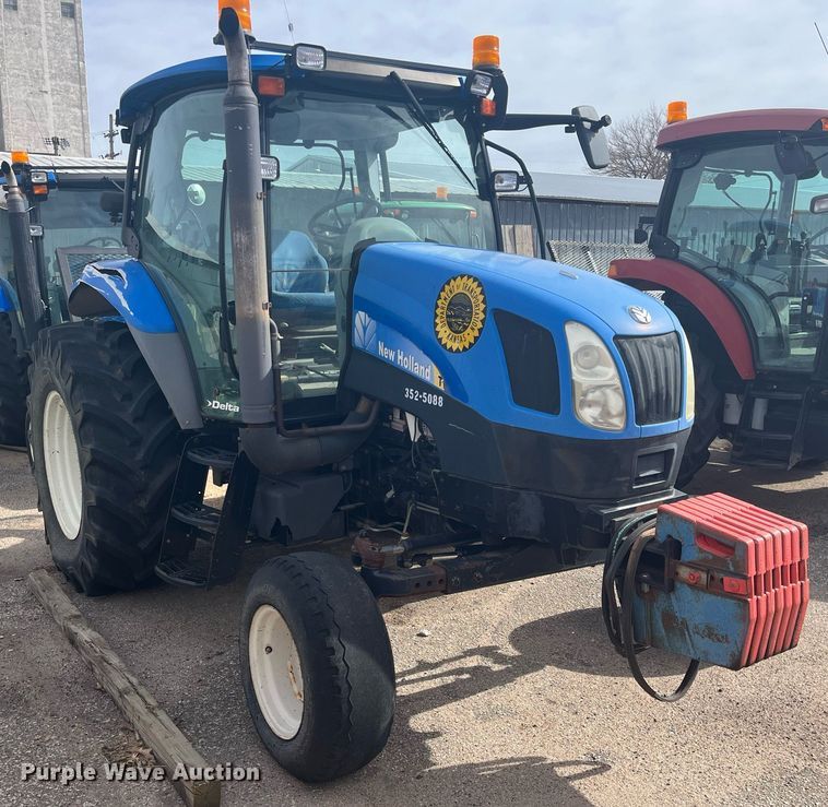 image for item DG5390 2009 New Holland T6020  tractor