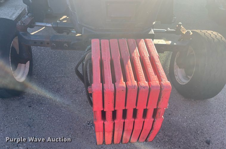 image for item DG5390 2009 New Holland T6020  tractor